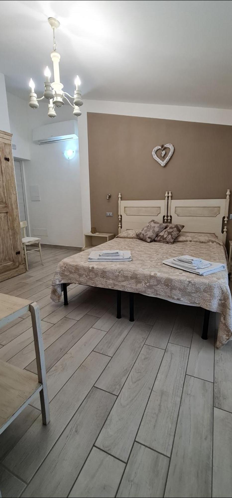 Quarantotto B&B Raffa エクステリア 写真